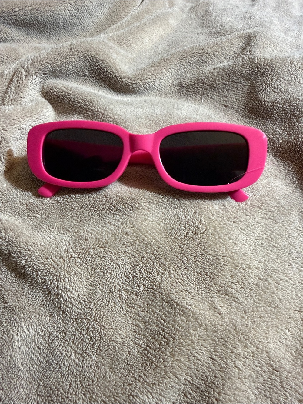 Pink Rectangle Sunglasses - Stylish UV Shades